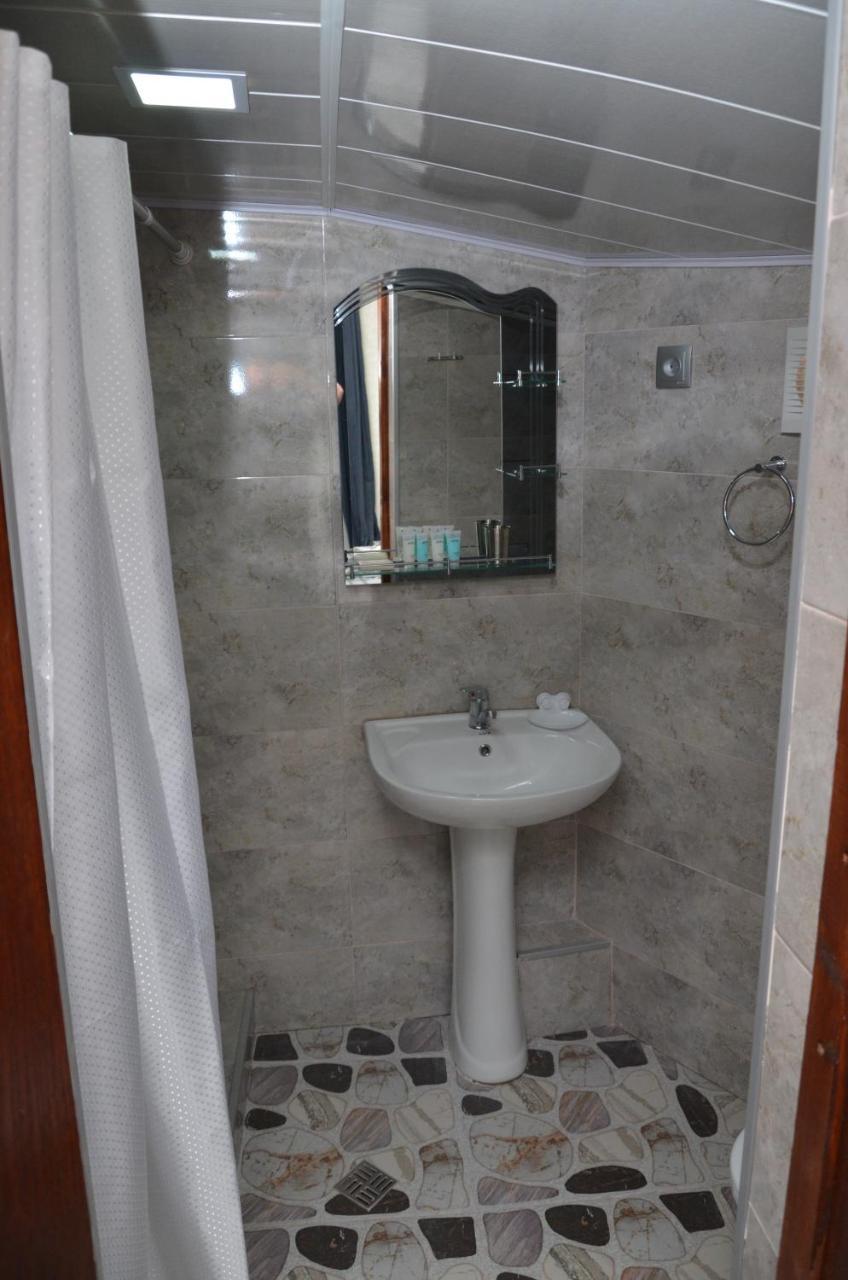 Guest House Uta تبليسي المظهر الخارجي الصورة